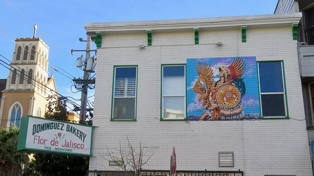 Mission Mural - Political Art - 28295632829